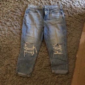 American Eagle Mom Jeans